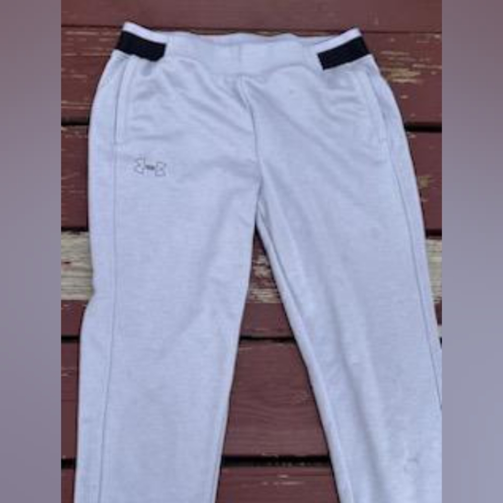 Under Armor Loose Sweats